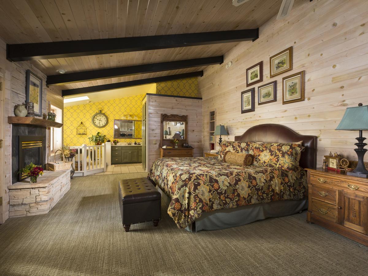 Country Willows (adults Only) Bed & Breakfast